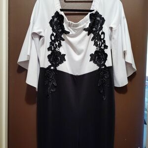 Chic Black and White Floral Jumpsuit